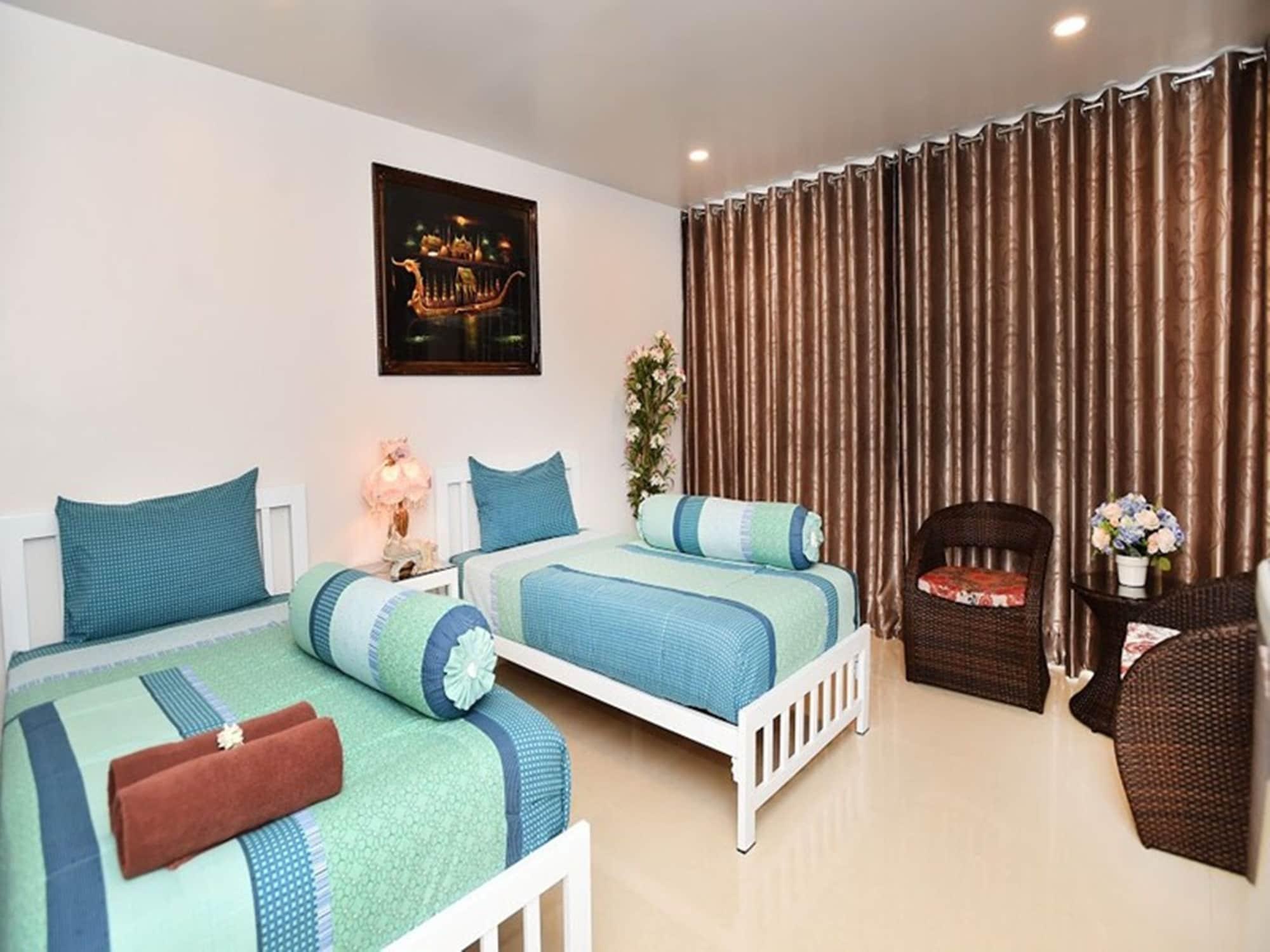 Parvena Hotel Банкок Екстериор снимка