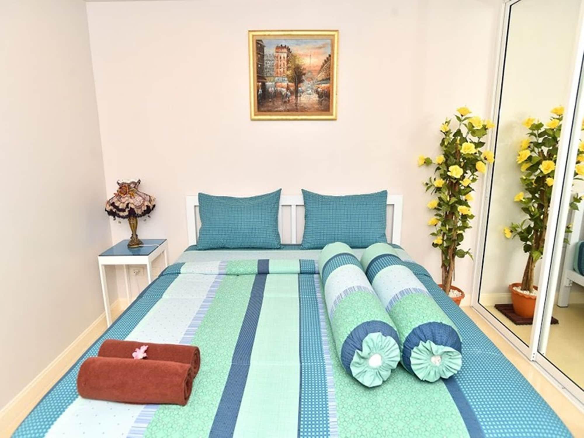 Parvena Hotel Банкок Екстериор снимка