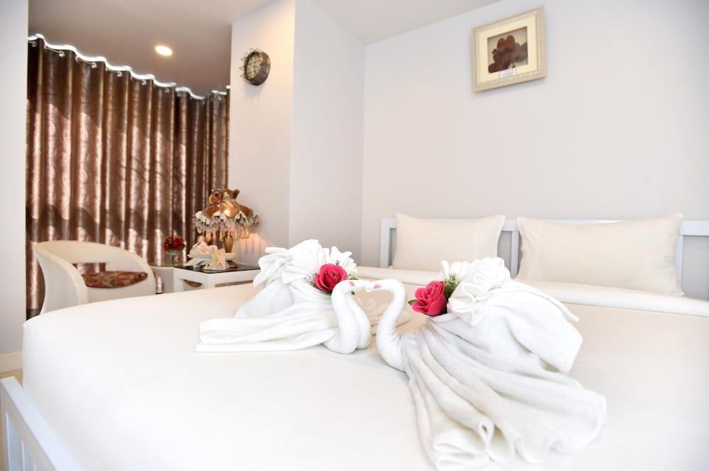 Parvena Hotel Банкок Екстериор снимка
